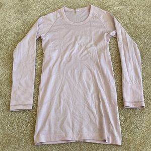 Lululemon Swiftly Tech LS - Sz 4